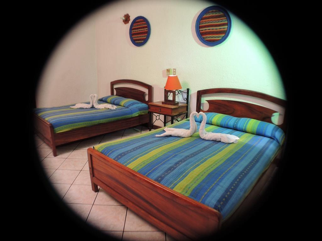 Hotel Villa Hermosa Retalhuleu Habitación foto