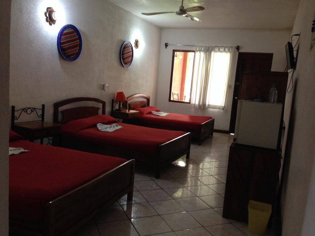 Hotel Villa Hermosa Retalhuleu Habitación foto